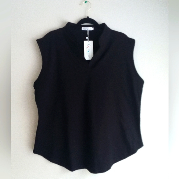 SLEEVELESS CASUAL TOP SIZE XL - Picture 1 of 12